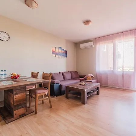 Appartement 2 *